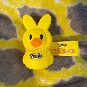 BNWT Peeps x Duckalooz Yellow Rubber Duck
